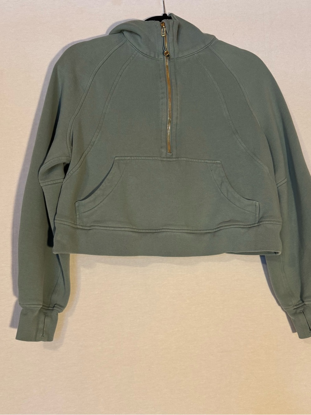 Lululemon Scuba Half Zip Cropped Hoodie Sage Green XS/S Gold Zipper